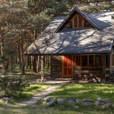 Roze Guest Houses Sklandas Bernāti Buitenkant foto