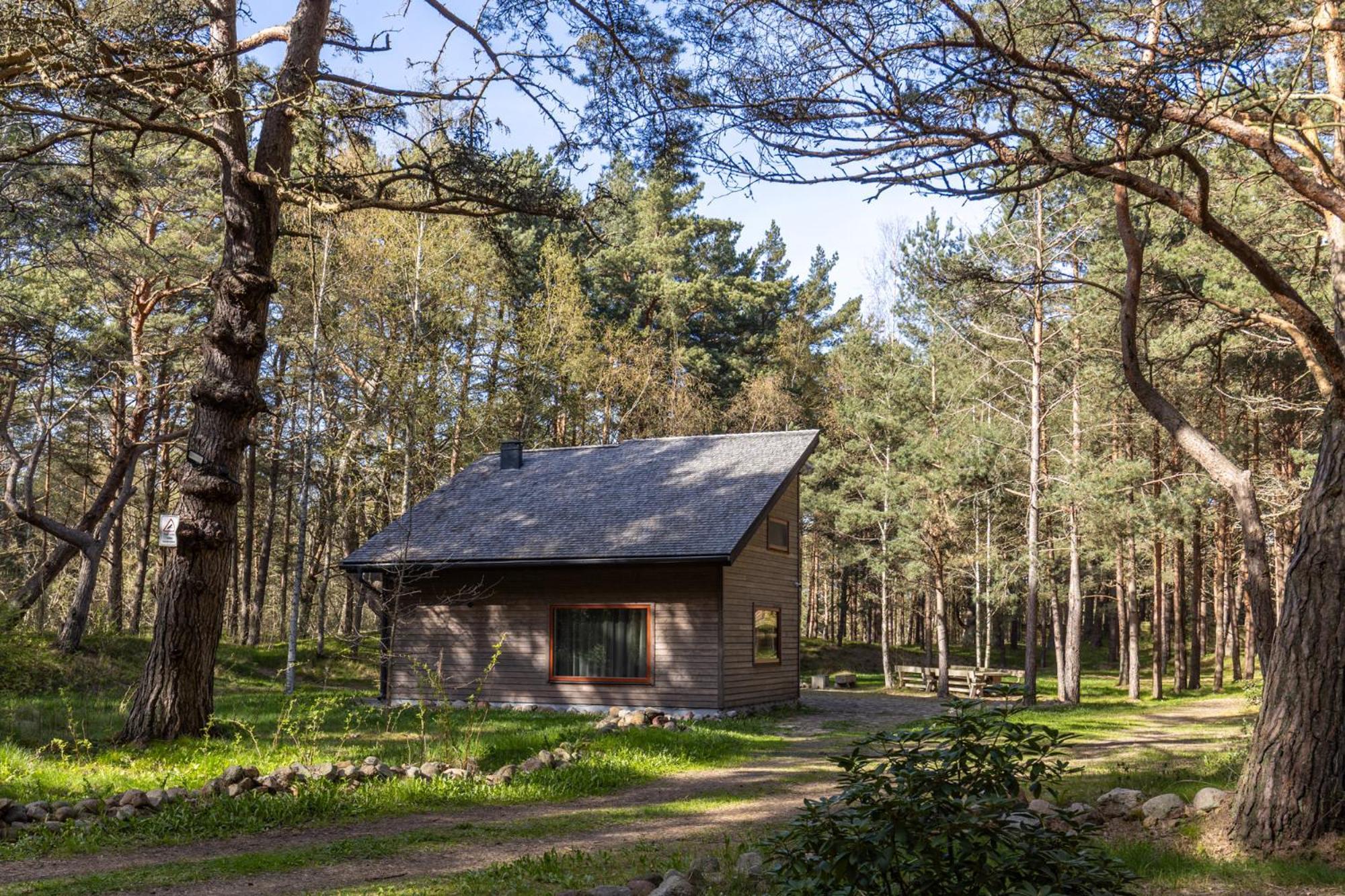 Roze Guest Houses Sklandas Bernāti Buitenkant foto